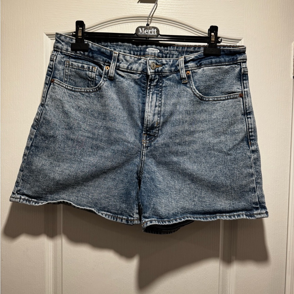 139     Old Navy OG High Rise Denim Shorts Size 16 Distressed Jean Shorts